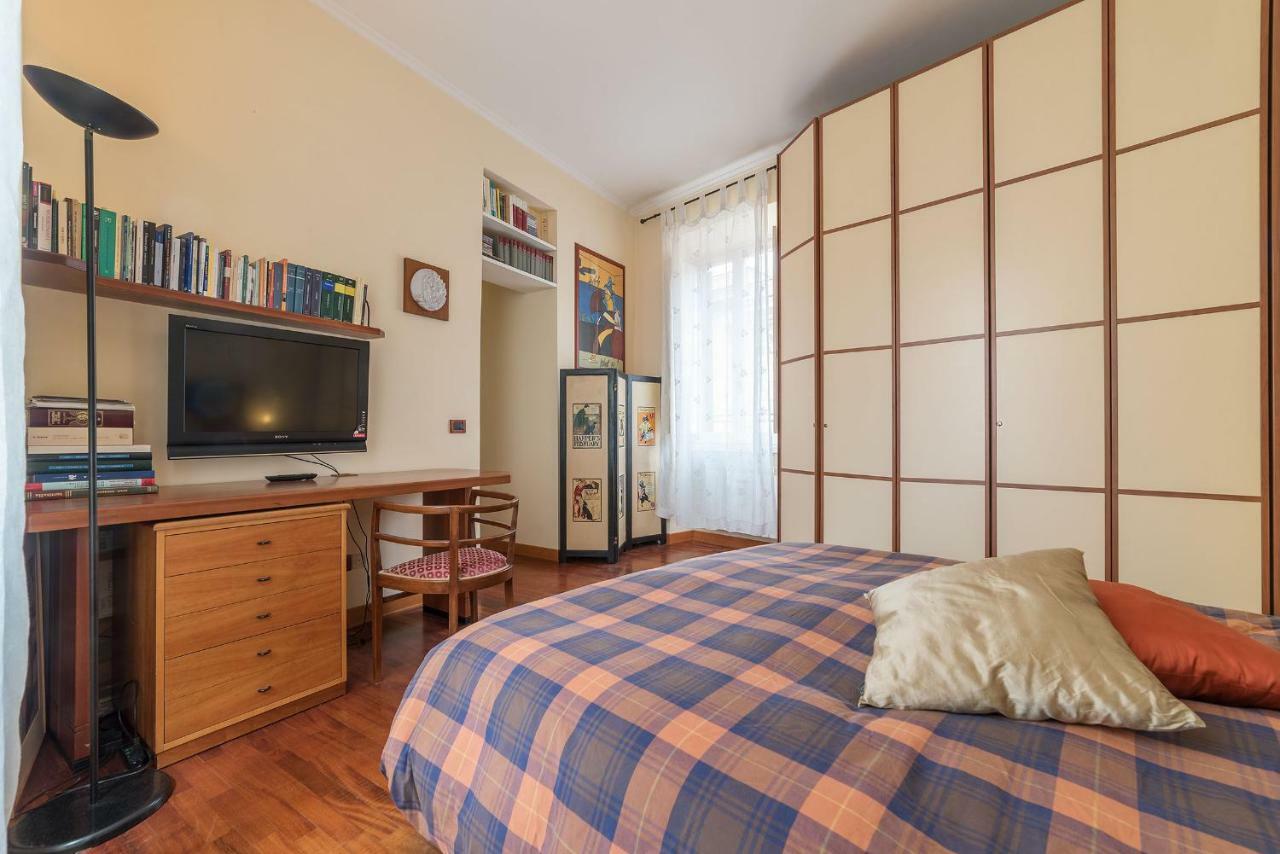 Domus Aurea & Colosseo Sweet Flat Rome Bagian luar foto