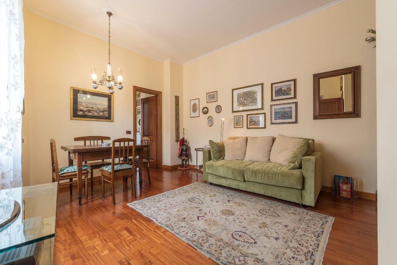 Domus Aurea & Colosseo Sweet Flat Rome Bagian luar foto